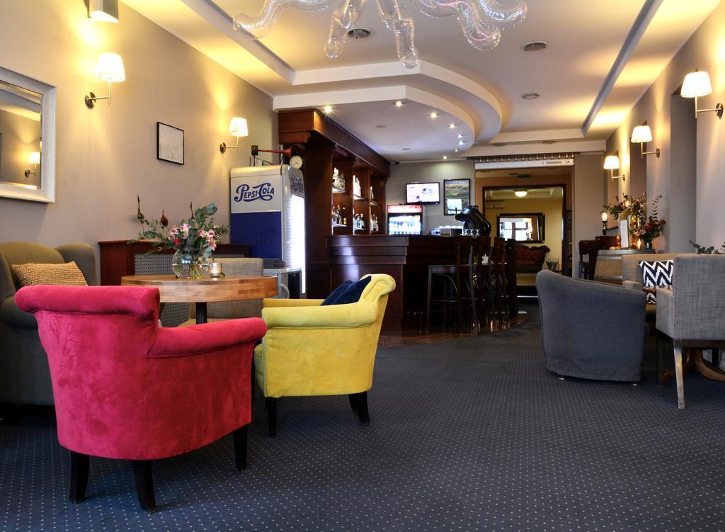 Hotel Rezydencja Solei Poznań Esterno foto
